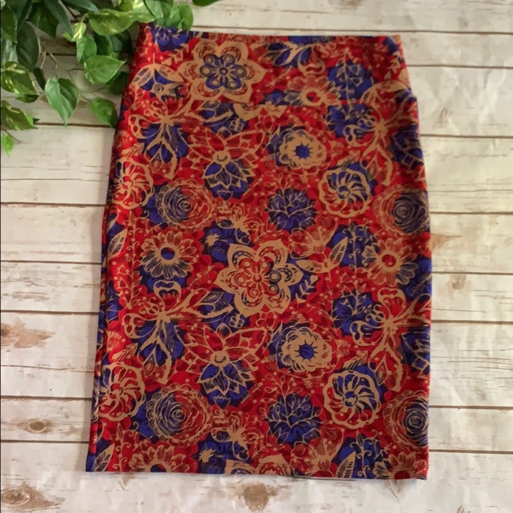 LULAROE LLR CASSIE PENCIL SKIRT BLUE RED TAUPE